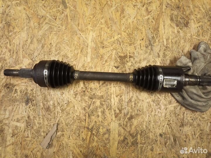 Привод правый Jeep Grand Cherokee wk 2005-2010