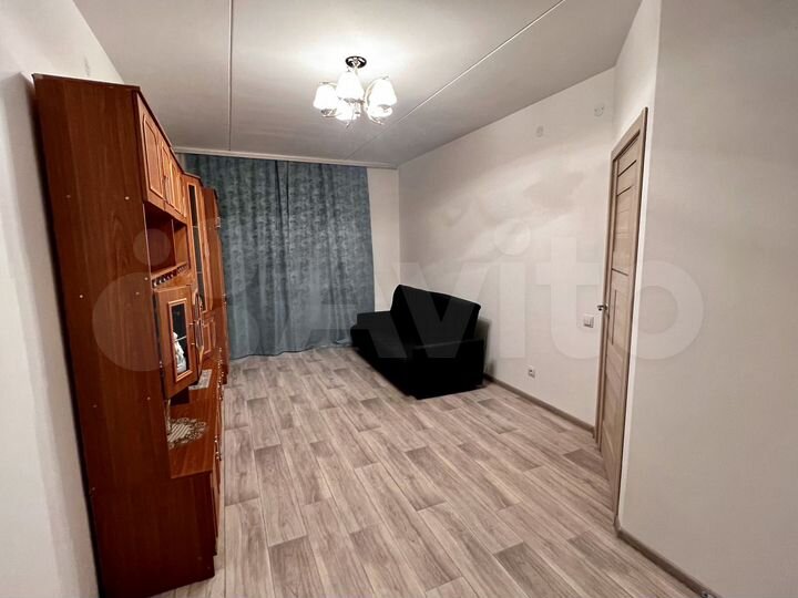 1-к. квартира, 35 м², 1/4 эт.