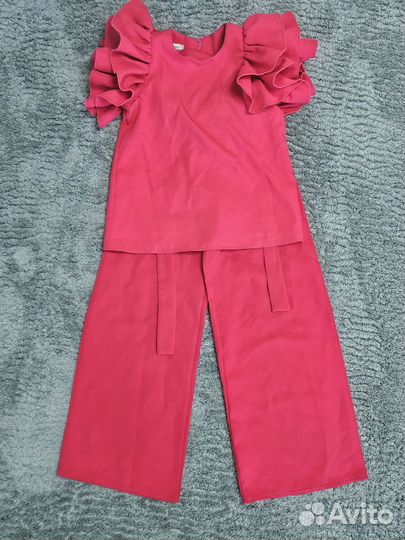 Костюм праздничный