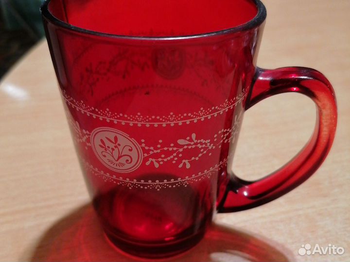 Кружки из стекла с рисунком