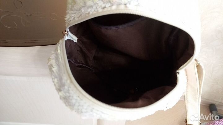 Рюкзак паетками для девочки