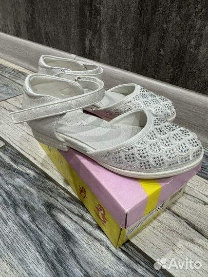 Туфли для девочки 27 размер