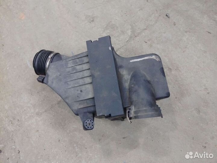 Корпус воздушного фильтра BMW 5 E39
