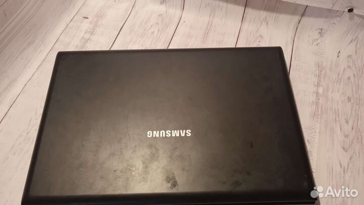 Ноутбук Samsung R519