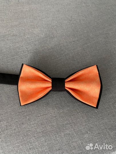 Галстук бабочка на Хэллоуин