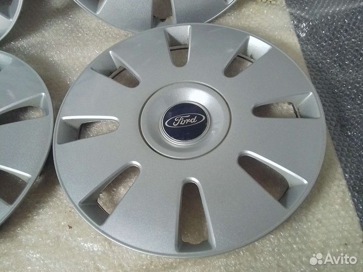 Колпаки колесные R16 на Ford C-Max 1 оригинал