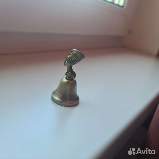 Нефертити, будда