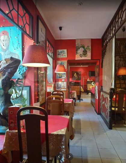 Торговая площадь, 168 м²