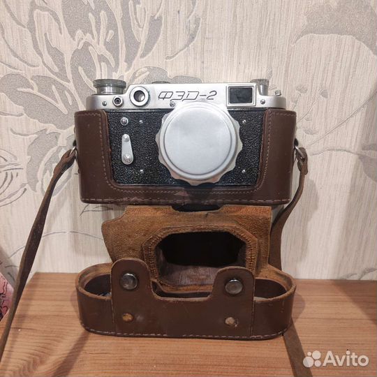 Пленочный фотоаппарат фэд-2