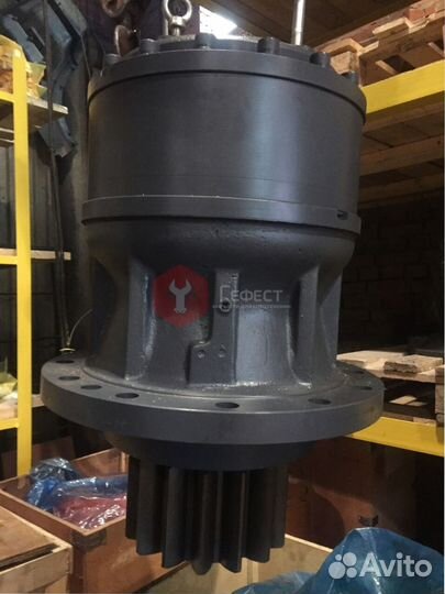 Поворотный редуктор Hyundai RD220LC-9 39Q6-12102