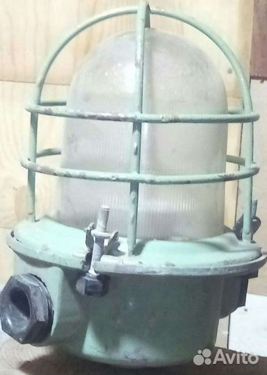 Светильник нср 01-100