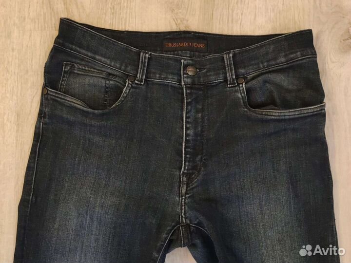 Шапка и джинсы Trussardi оригинал