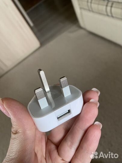 Оригинальное зарядное устройство для iPhone