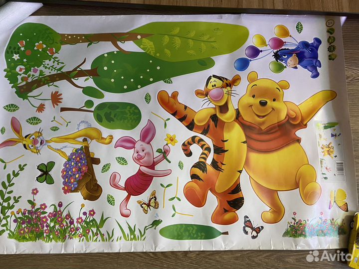 «Винни и его друзья» наклейка в детскую комнату