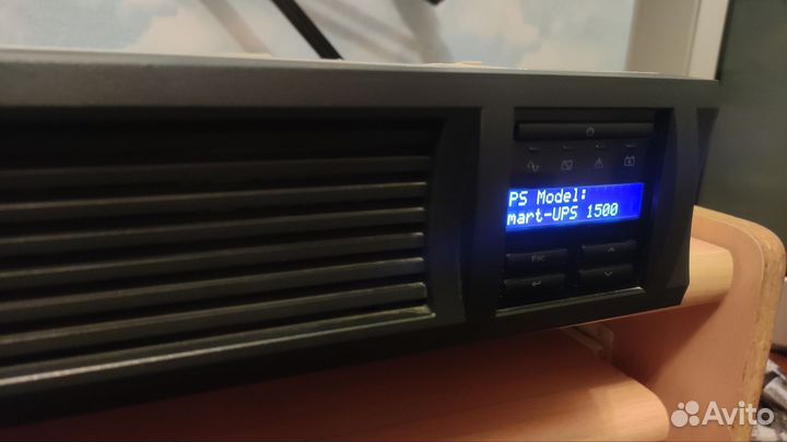 Ибп 1500 APC SMT1500RMI2U