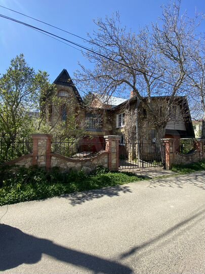 Дача 190 м² на участке 6 сот.