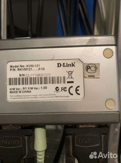 KVM-переключатель D-link