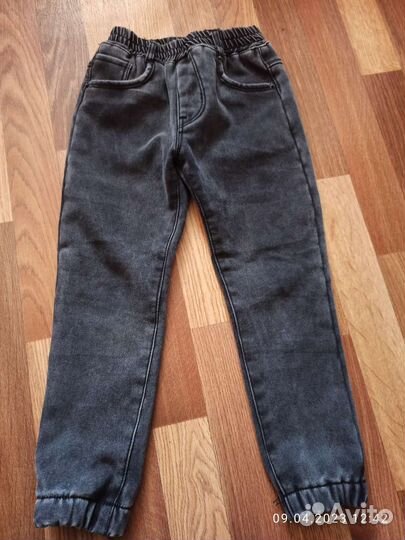 Джинсы для девочки