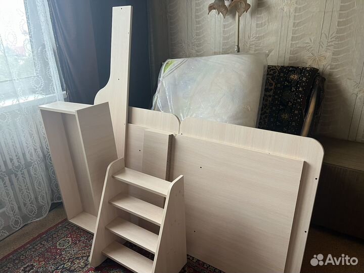 Детская кровать от 3 лет с матрасом