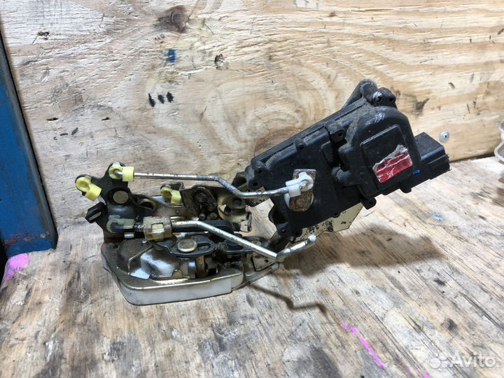 Замок задней правой двери Daewoo Matiz Арт. 100748