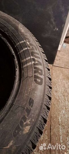 Yokohama Ice Guard F700S 225/60 R17