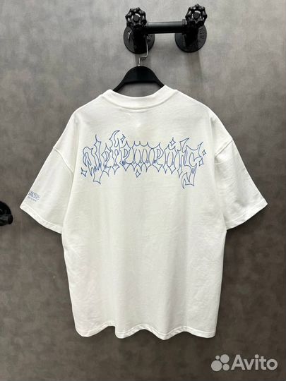 Футболка vetements