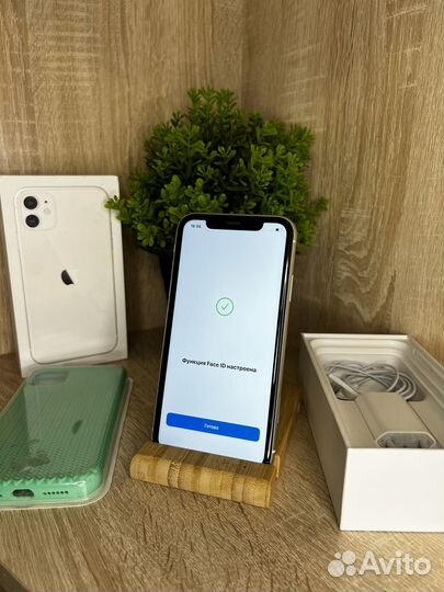 iPhone 11 128gb как новый