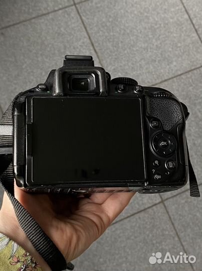 Фотоаппарат Nikon D5300. Объектив AF-S nikkor 35mm