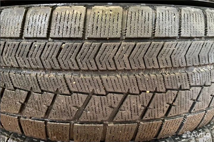 Bridgestone Blizzak VRX 205/70 R15 95S