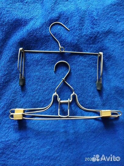 Плечики разные