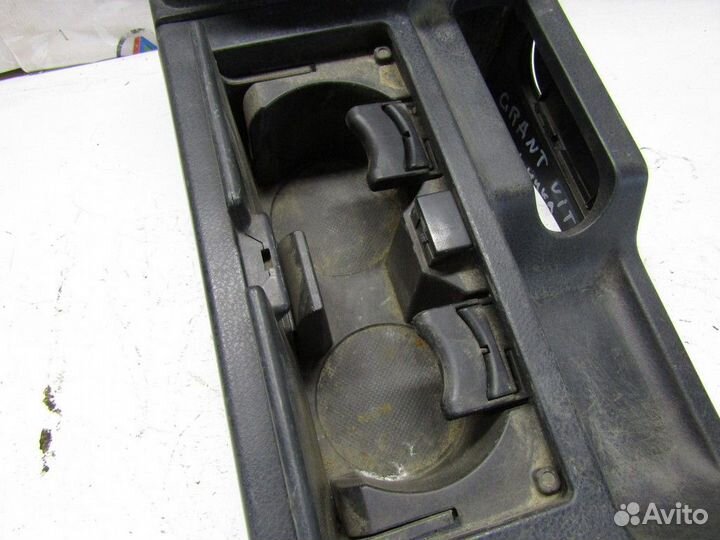 Подлокотник Grand Vitara 2006-2015
