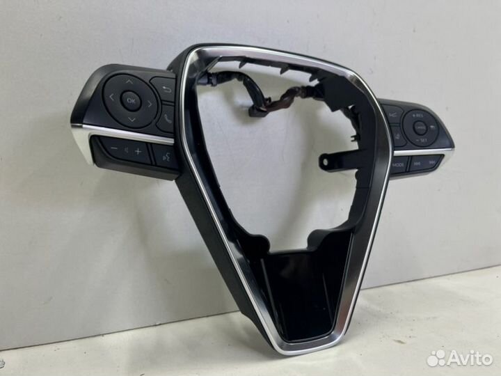 Кнопки на руль Toyota Camry V70/V75 2017-2024