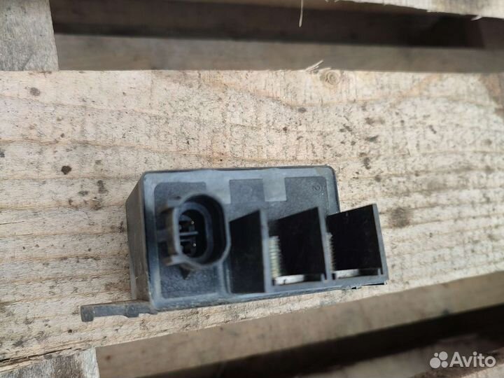 Мерседес реле акб