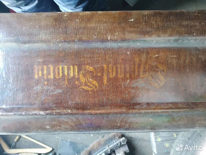 Раритетная швейная машинка Original-Viktoria (fabr