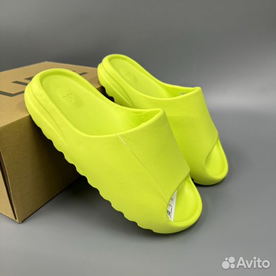 Adidas yeezy slide glow green GX6138