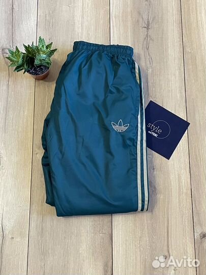 Спортивные штаны Adidas