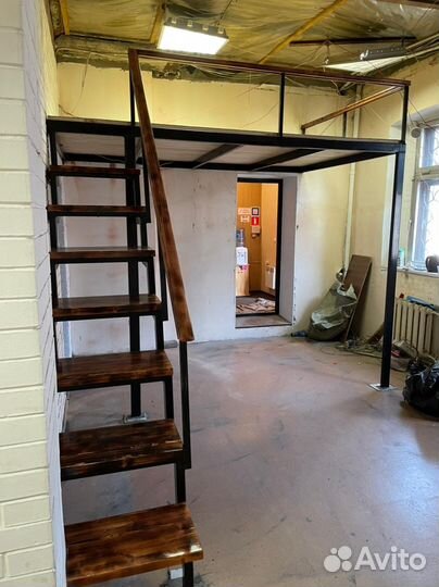 Антресольный этаж