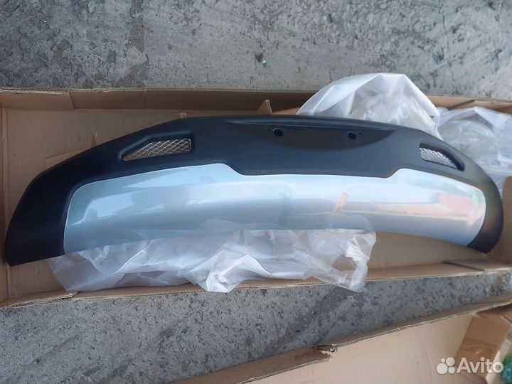 Накладка переднего бампера Great Wall Hover H5 нов