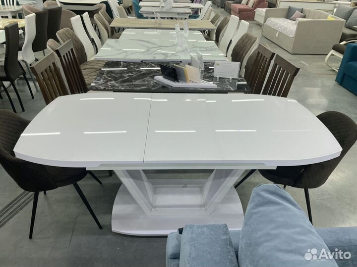 Кухонный стол