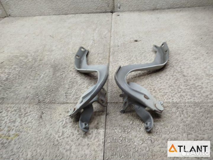 Петля капота daihatsu tanto