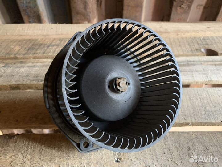 Моторчик отопителя 2123 Chevrolet Niva