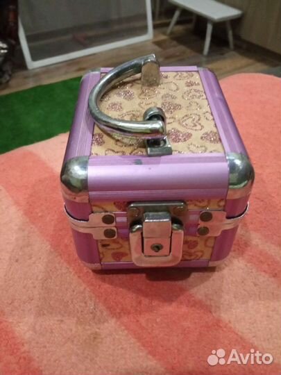 Шкатулка для украшений