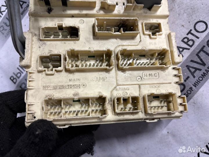 Блок предохранителей Hyundai Sonata