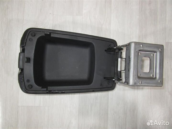 Подлокотник для Kia Optima 3 2010-2015