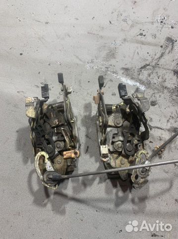 Замок двери Ниссан Ванетт SK82 Nissan Vanette