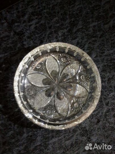 Хрустальная пепельница