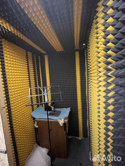 Вокальная кабина