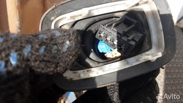 Дверь передняя левая Skoda Fabia