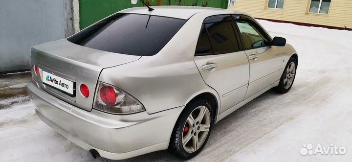 Toyota Altezza 2.0 AT, 2001, 368 000 км