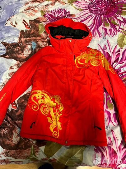 Горнолыжная куртка